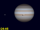 Io's schaduw en Europa's schaduw gelijktijdig zichtbaar op de schijf van Jupiter