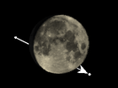 De Maan bedekt 22 Piscium
