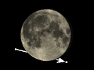 De Maan bedekt SAO 93975