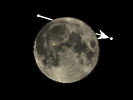 De Maan bedekt τ Tauri