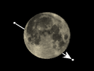 De Maan bedekt 16 Piscium