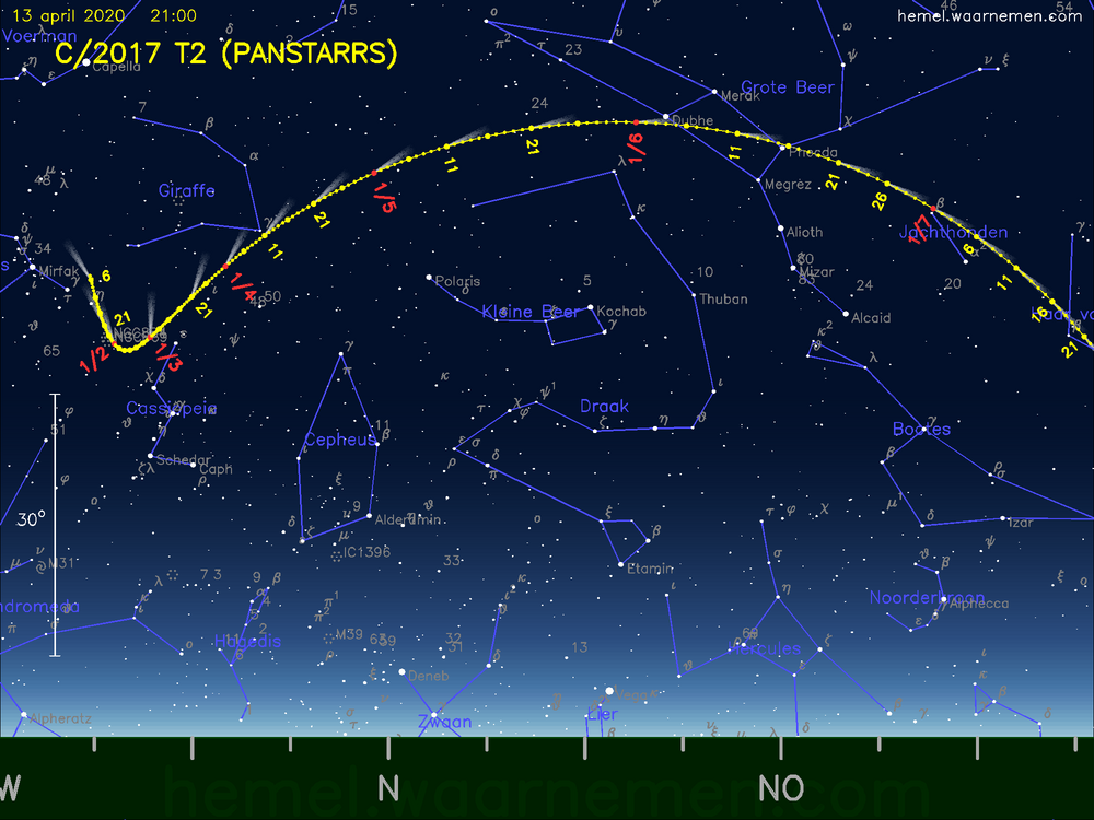 De komeet C/2017 T2 (PANSTARRS) aan de avondhemel